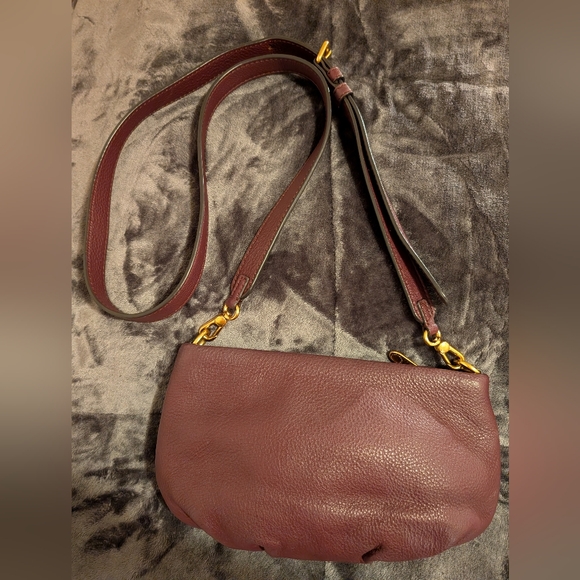 Marc By Marc Jacobs Elegant Burgundy Leather Mini Crossbody Bag Excellent! - Picture 2 of 8